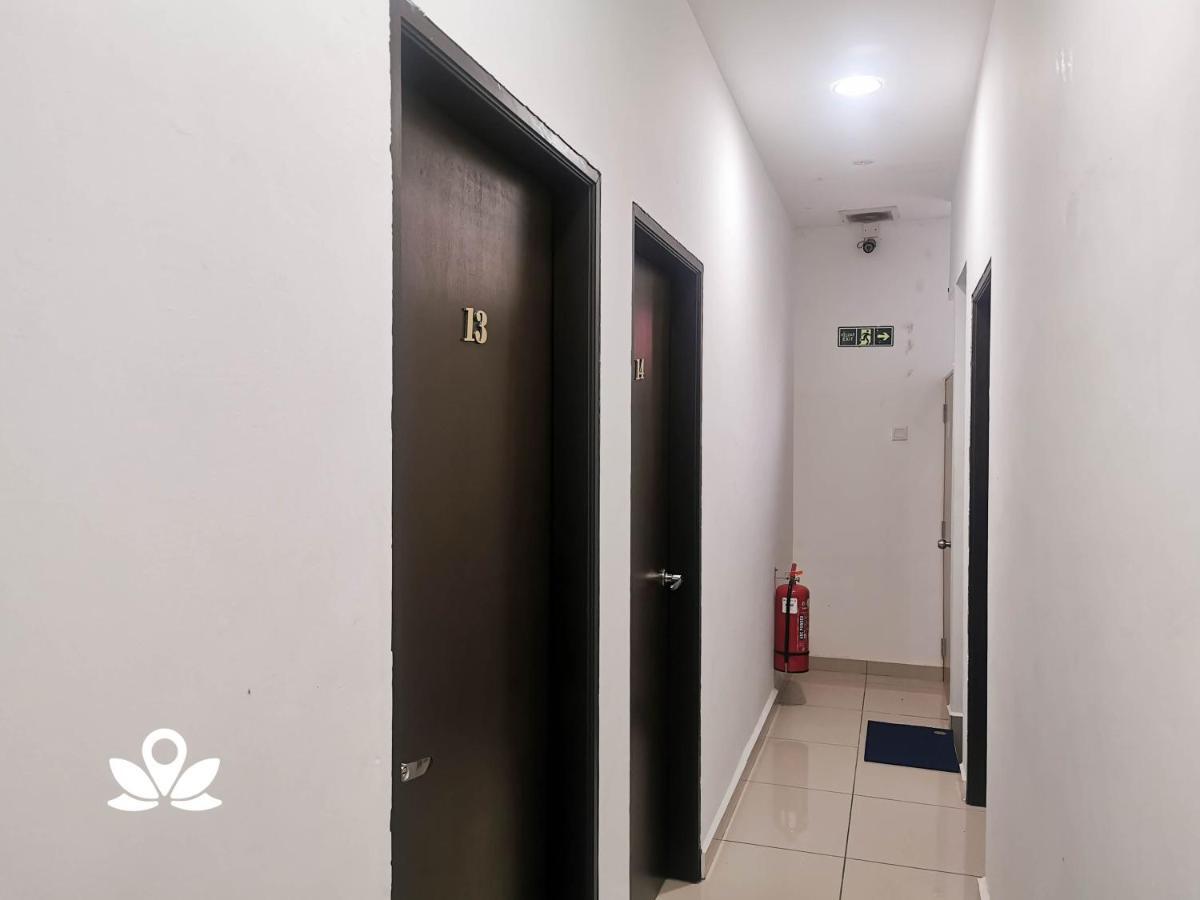 LSH Hotel Johor Bahru Buitenkant foto